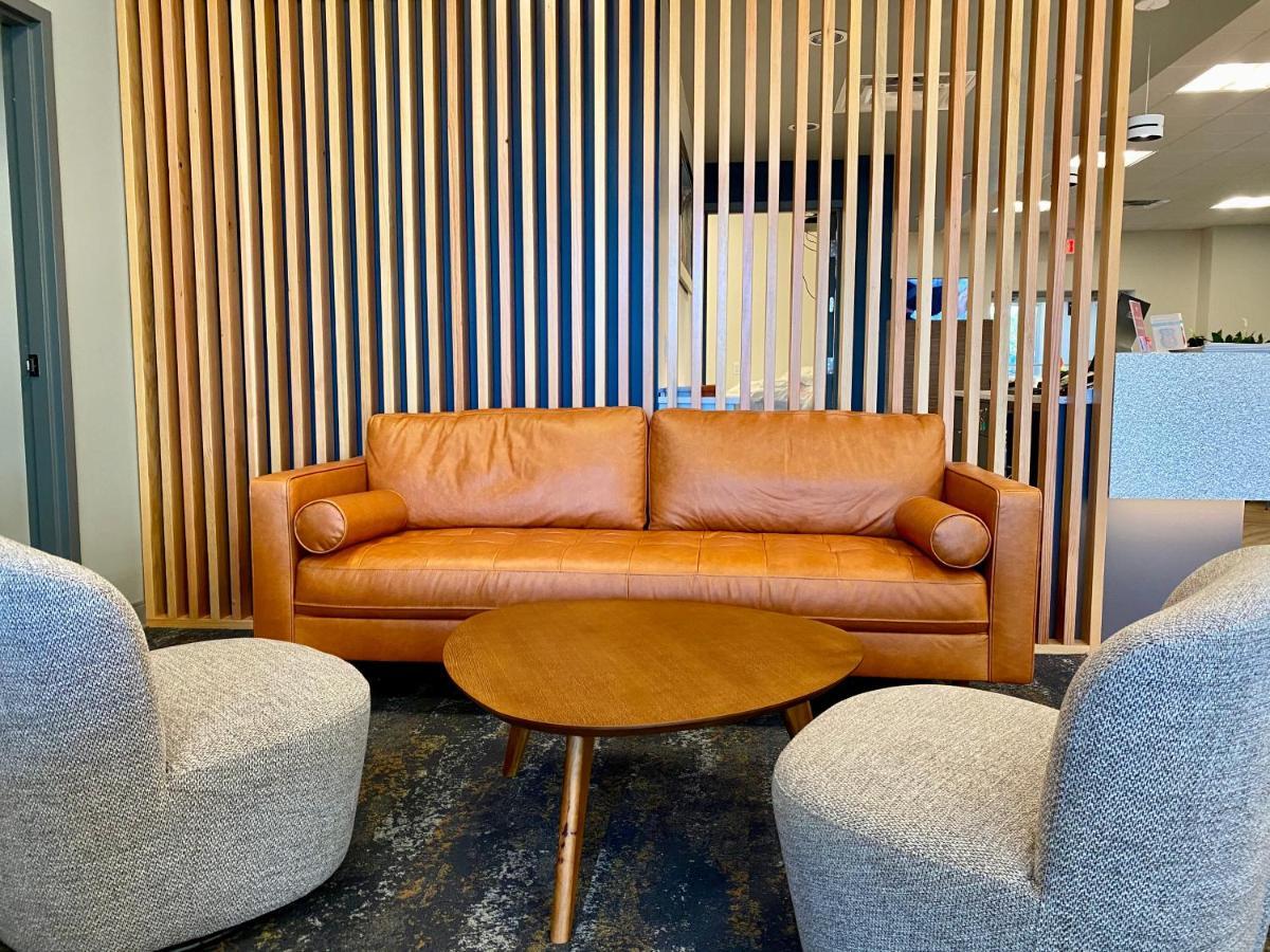 Howard Johnson By Wyndham Winnipeg West Kültér fotó