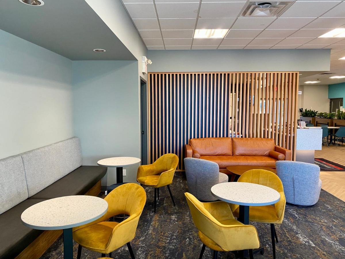 Howard Johnson By Wyndham Winnipeg West Kültér fotó
