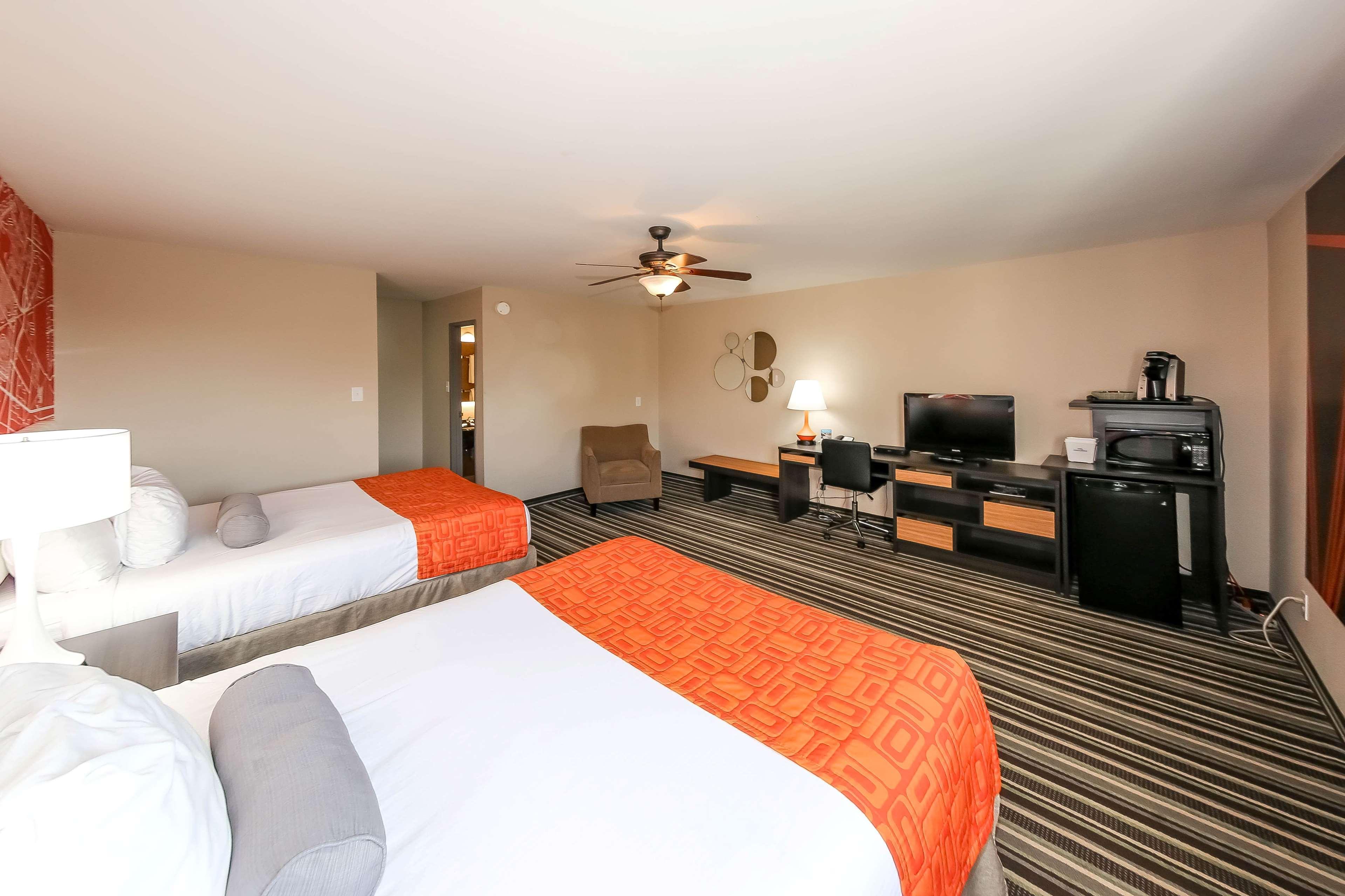 Howard Johnson By Wyndham Winnipeg West Kültér fotó