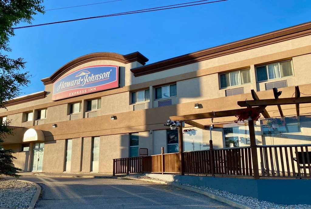 Howard Johnson By Wyndham Winnipeg West Kültér fotó